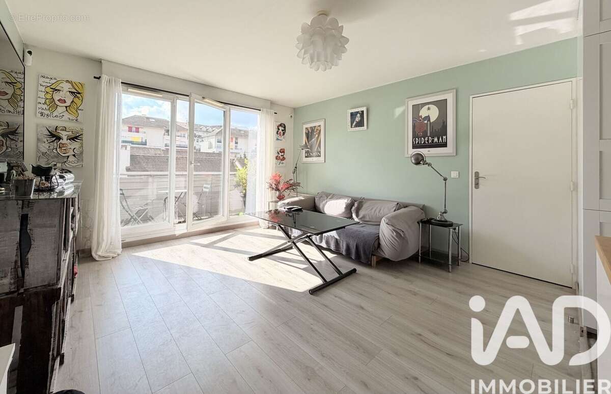 Photo 2 - Appartement à NOISY-LE-SEC