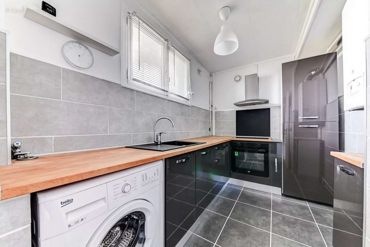 Appartement à LYON-8E