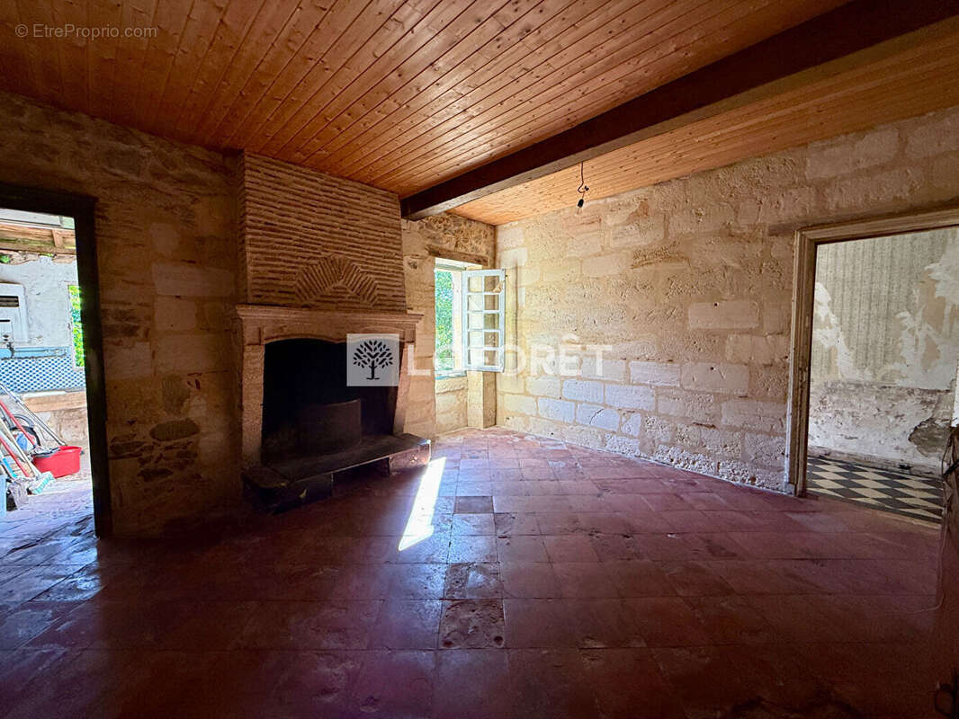 Maison à CASTETS-EN-DORTHE