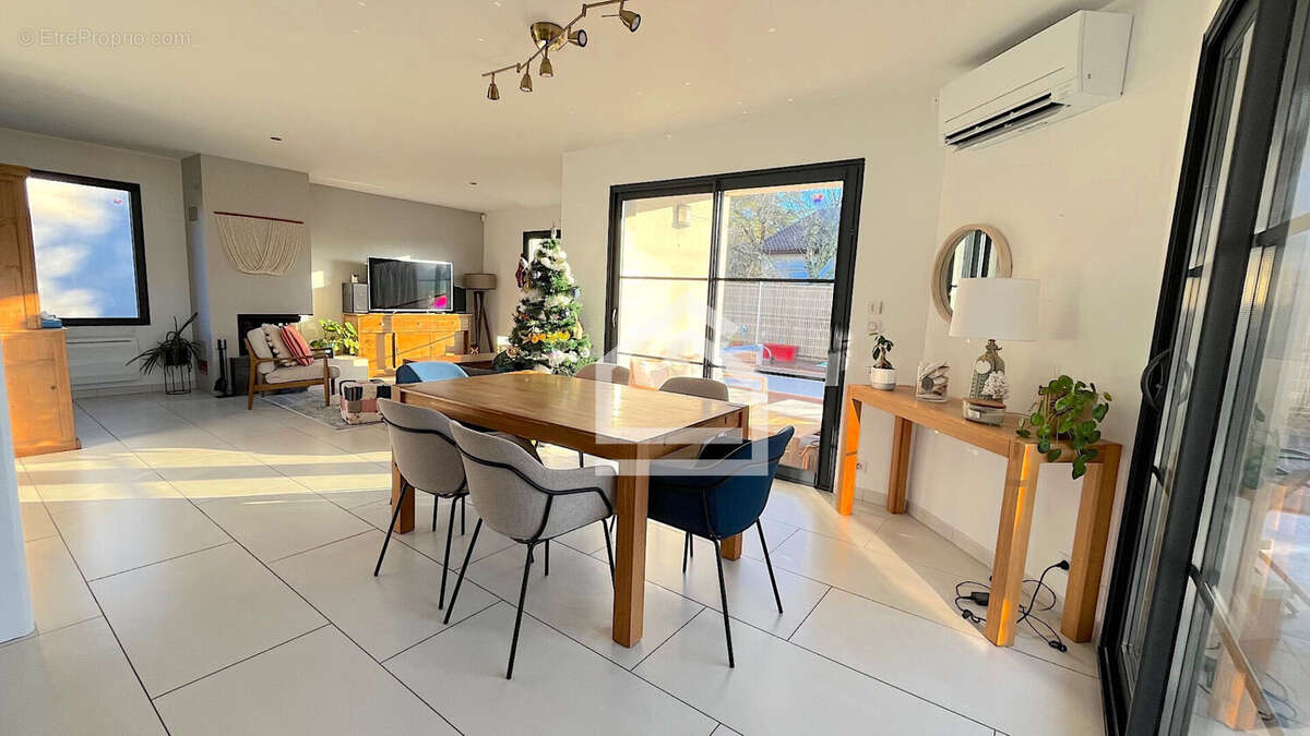 Maison à LE TAILLAN-MEDOC