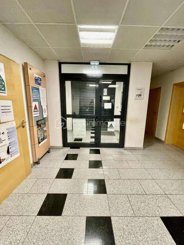 Commerce à CREUTZWALD