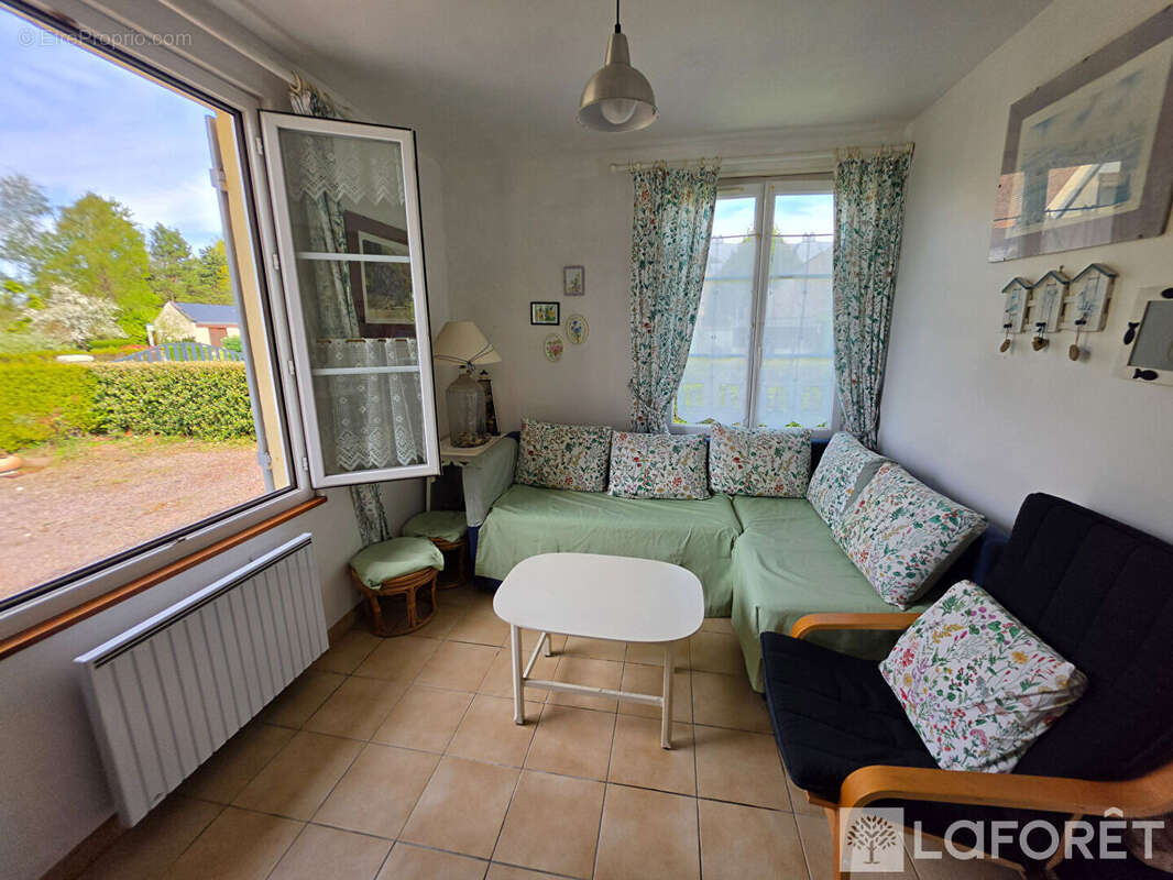 Maison à MERVILLE-FRANCEVILLE-PLAGE