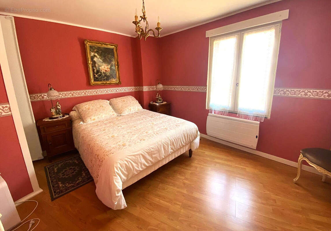 Maison à EZY-SUR-EURE