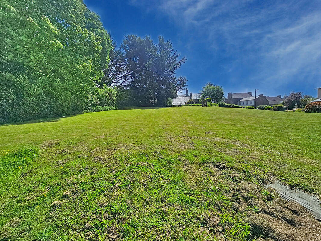 Terrain à RUCA