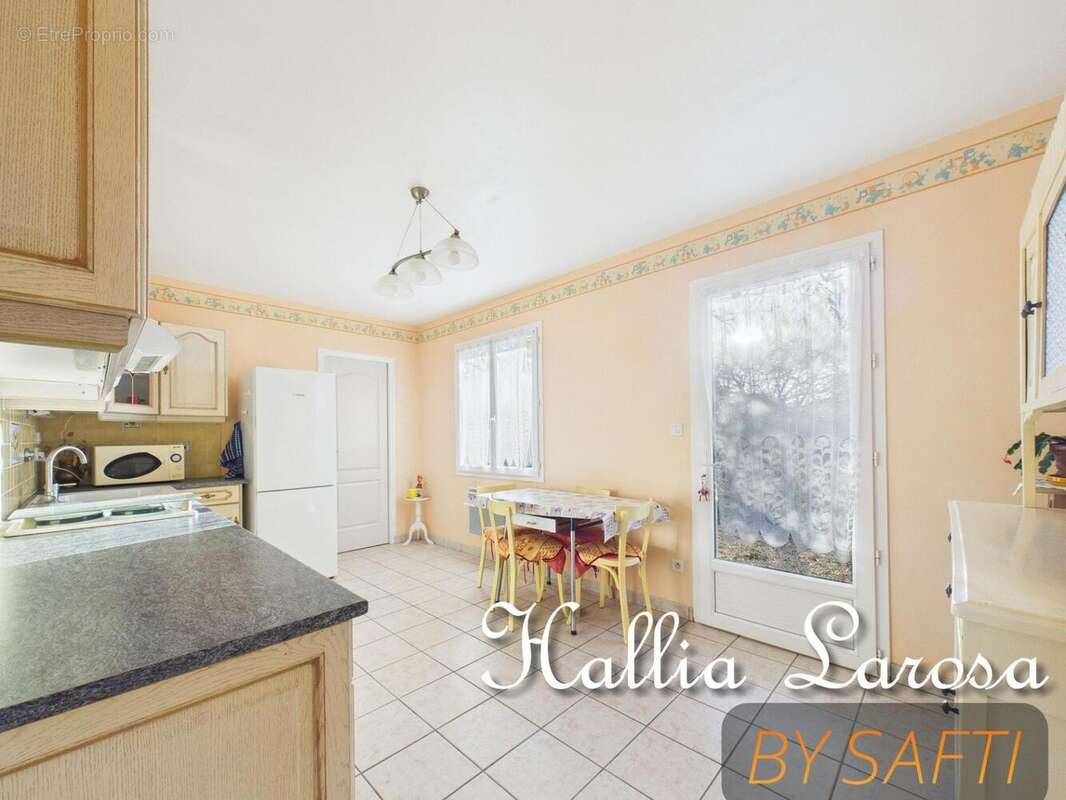 Photo 5 - Maison à LATHUS-SAINT-REMY