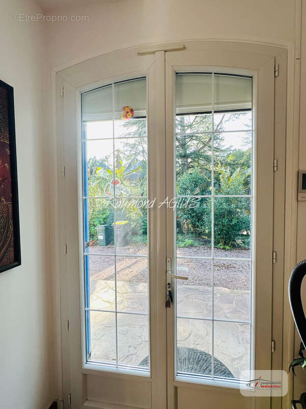 Maison à PORT-SAINTE-FOY-ET-PONCHAPT