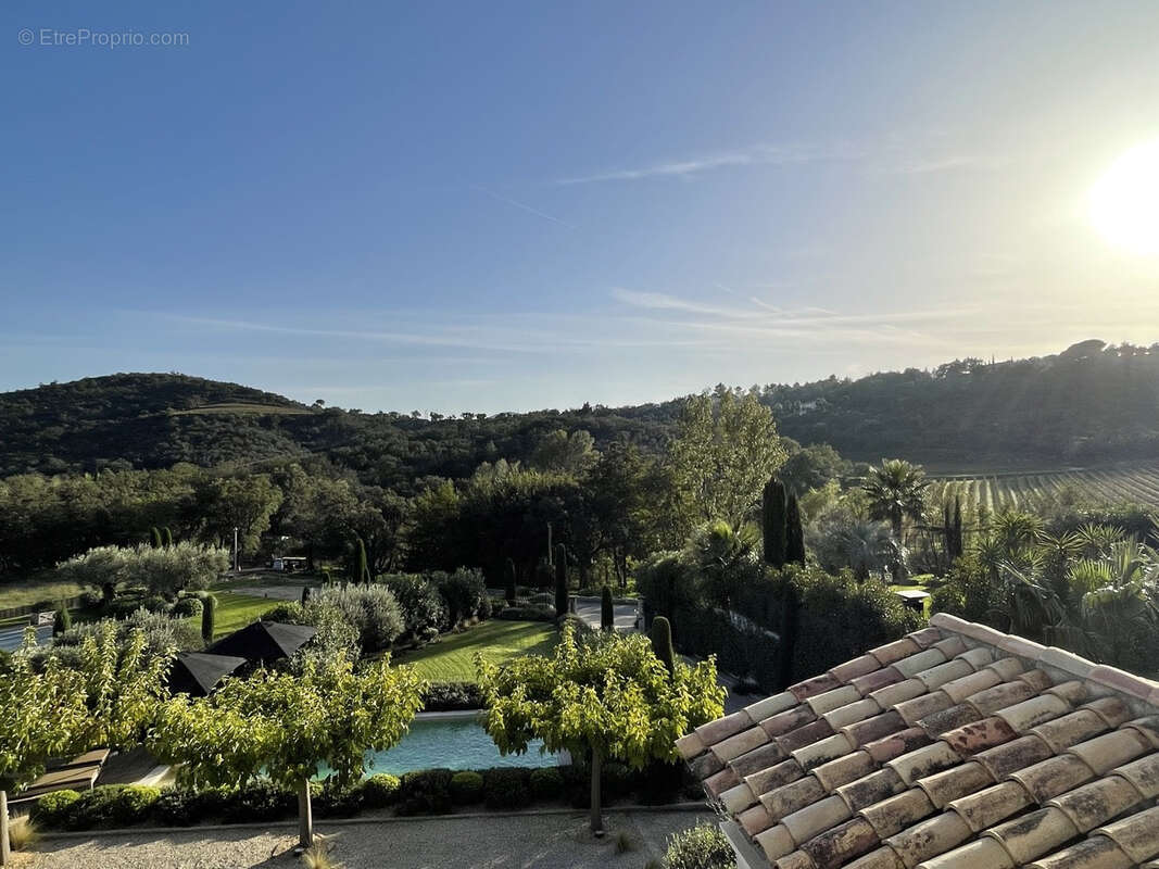 Maison à PLAN-DE-LA-TOUR