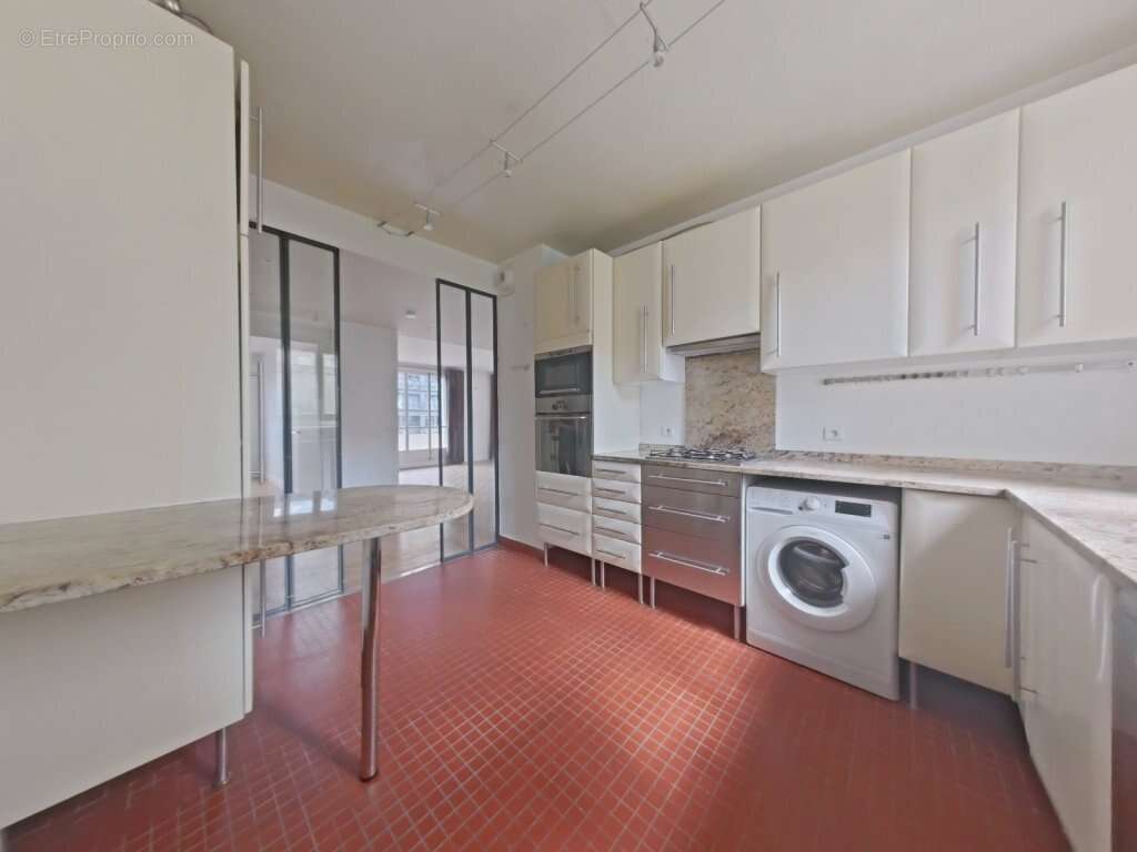 Appartement à BOULOGNE-BILLANCOURT