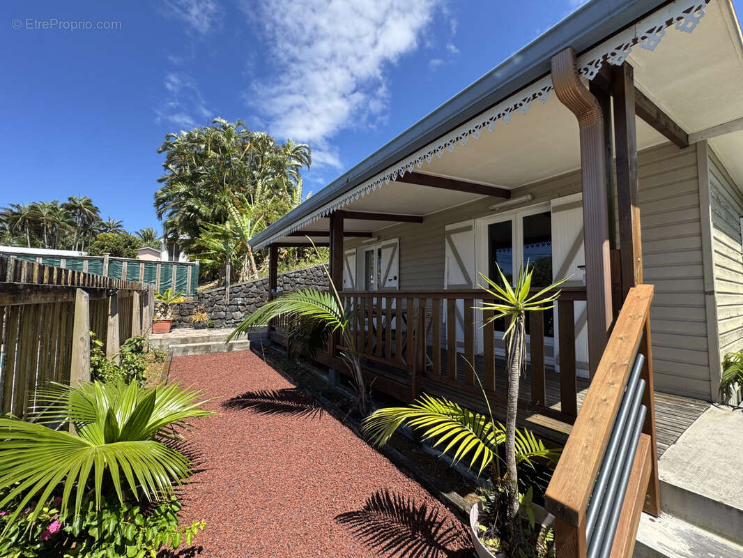 Maison à SAINT-PHILIPPE