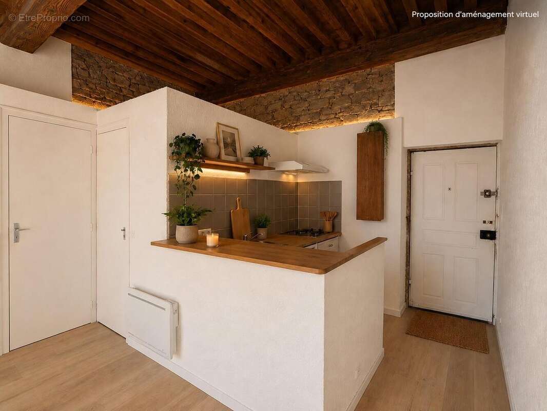   - Appartement à LYON-5E