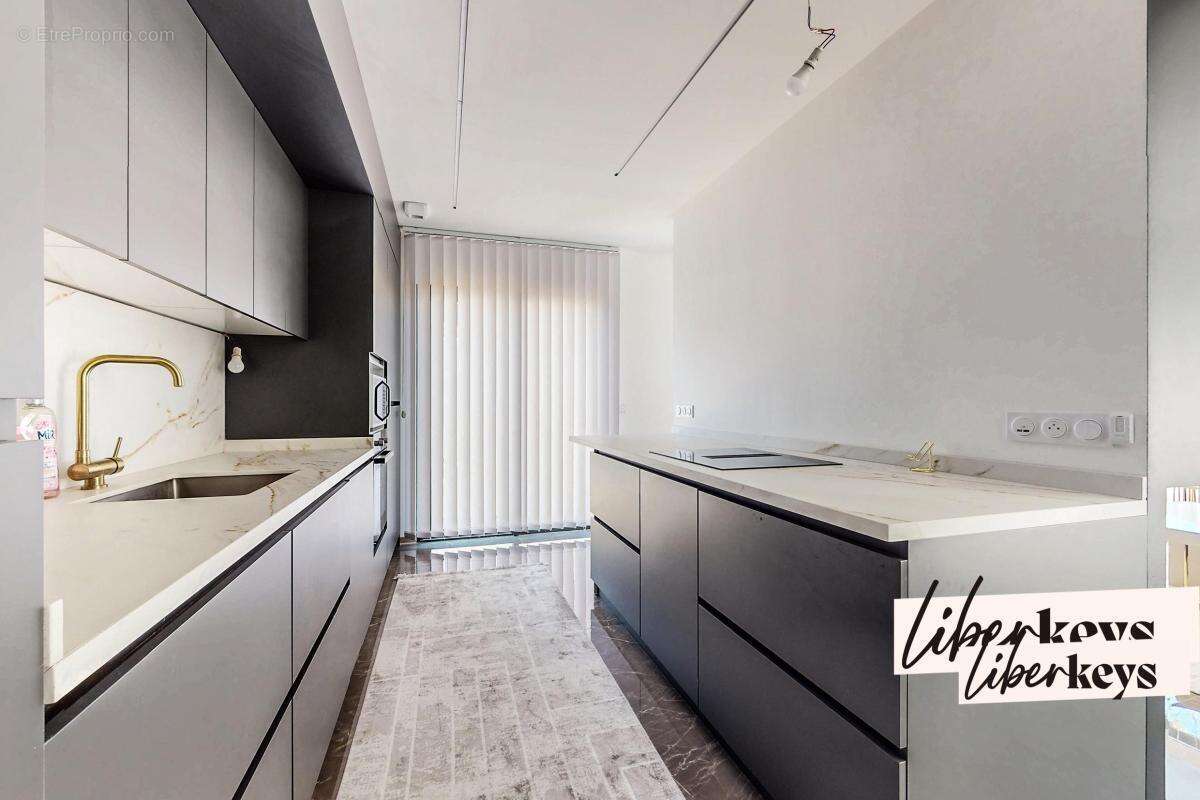 Maison à SAINT-GEORGES-D'ORQUES