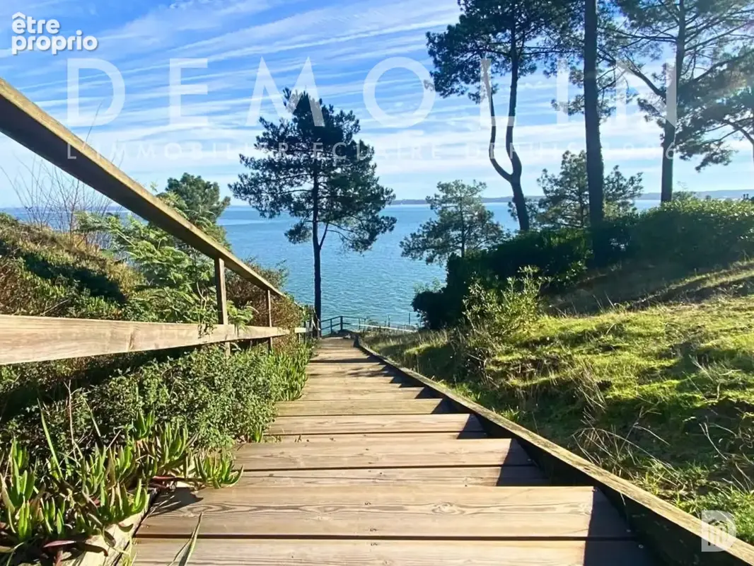 Photo Appartement à Lege-Cap-Ferret au prix de 1 250 000€