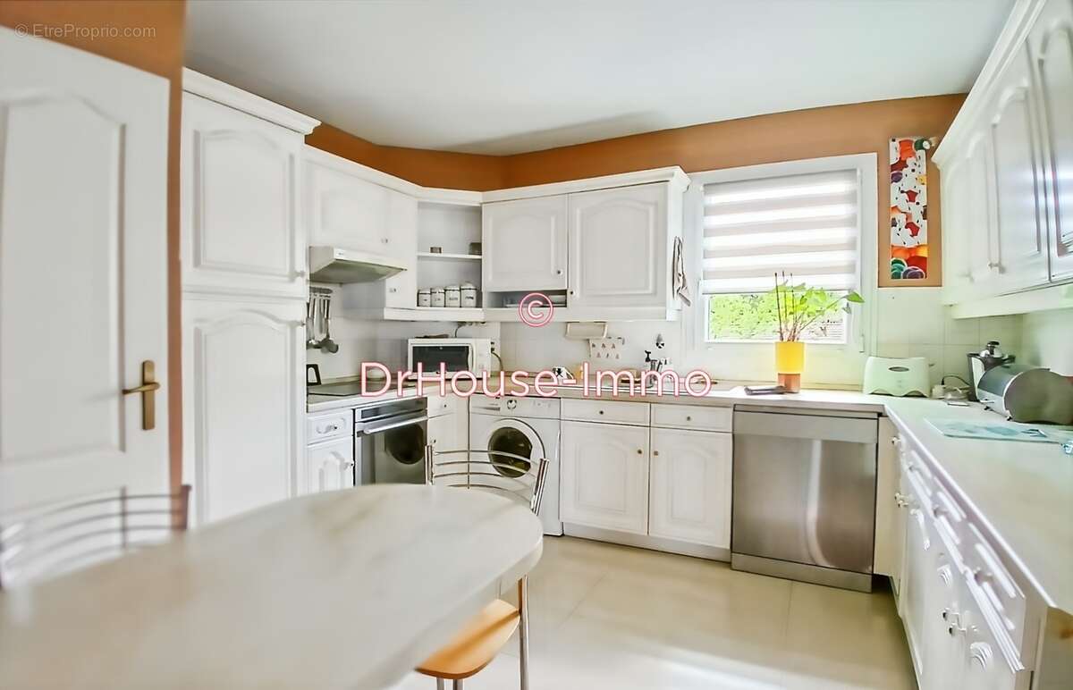 Appartement à ROSNY-SOUS-BOIS