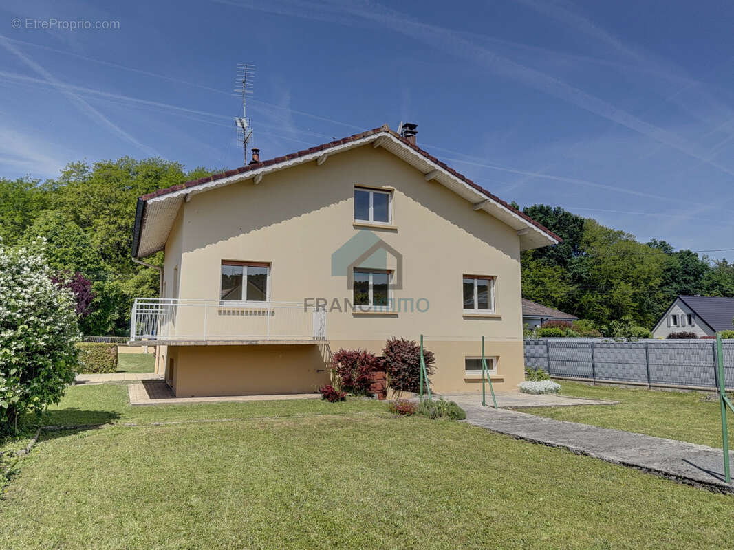 Maison à MATHAY