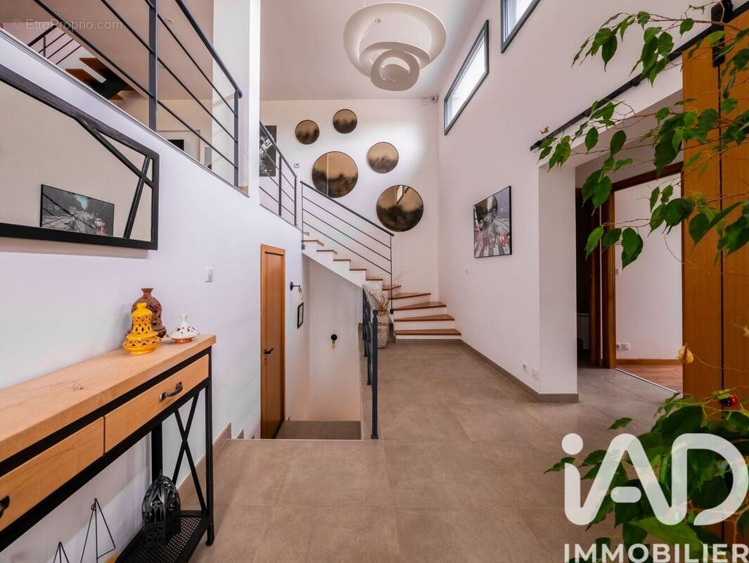 Photo 1 - Maison à CREGY-LES-MEAUX