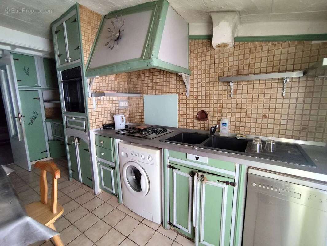 Appartement 90 m²  -  4 pièces + cave - photo 5