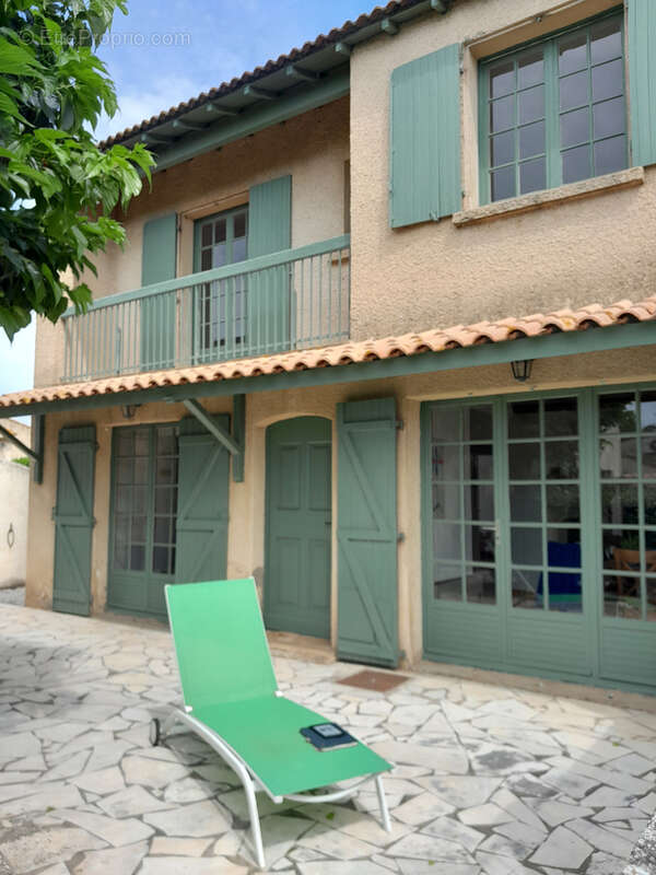 Maison à BESSAN