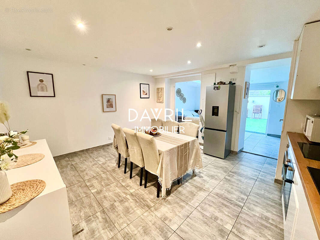 Maison à CONFLANS-SAINTE-HONORINE