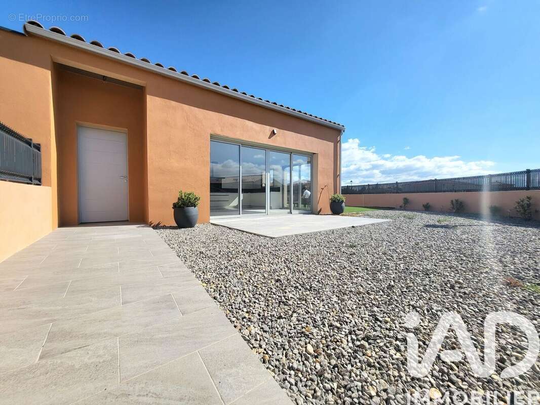 Maison 97 m² à Canet  - photo 3