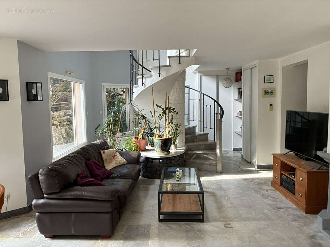 Maison à MONTFERRAND-LE-CHATEAU