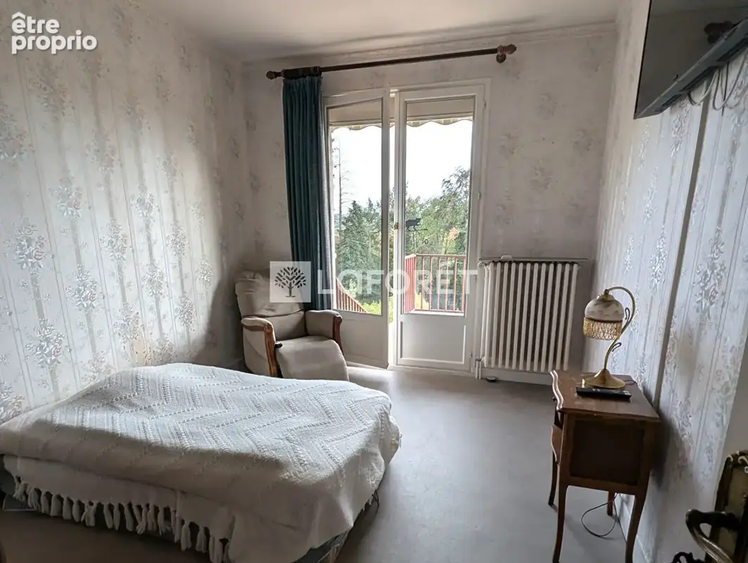 Maison Saint Vit vue dégagée 4 pièce(s) 99.75 m2 - photo 7