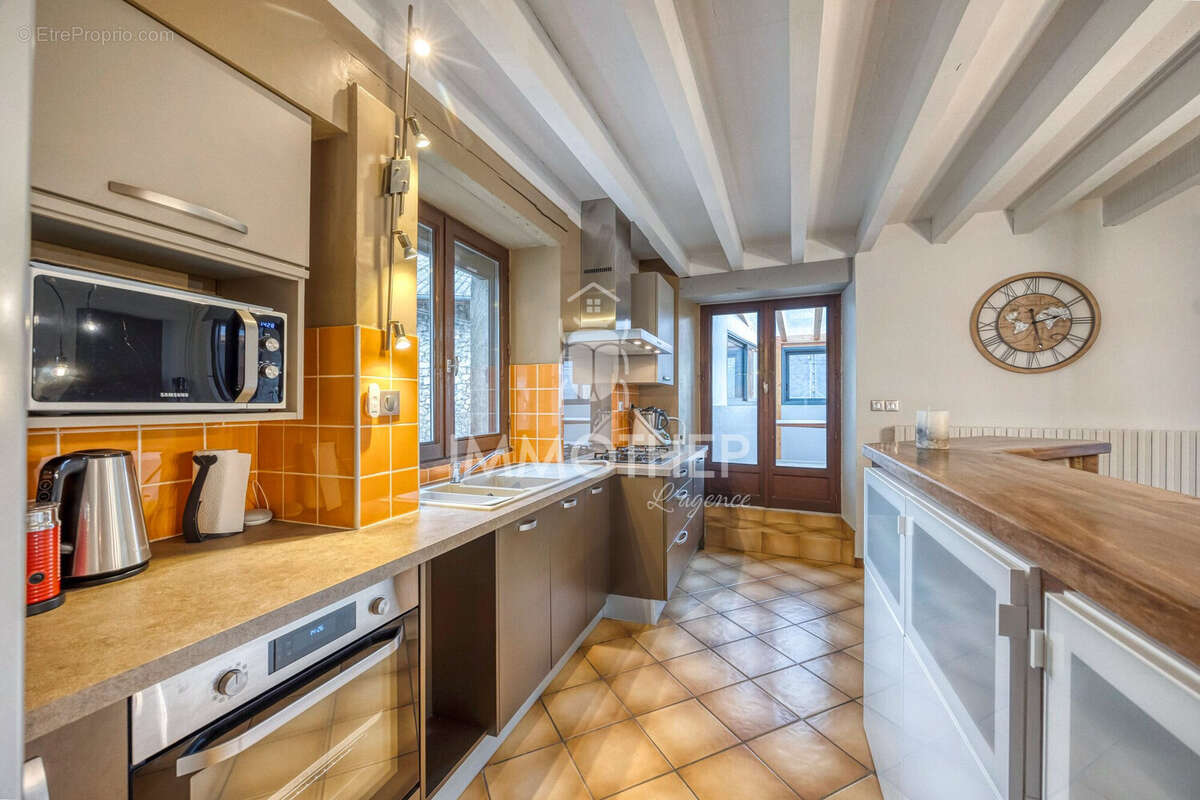 Maison 175 m² à Voreppe  - photo 7