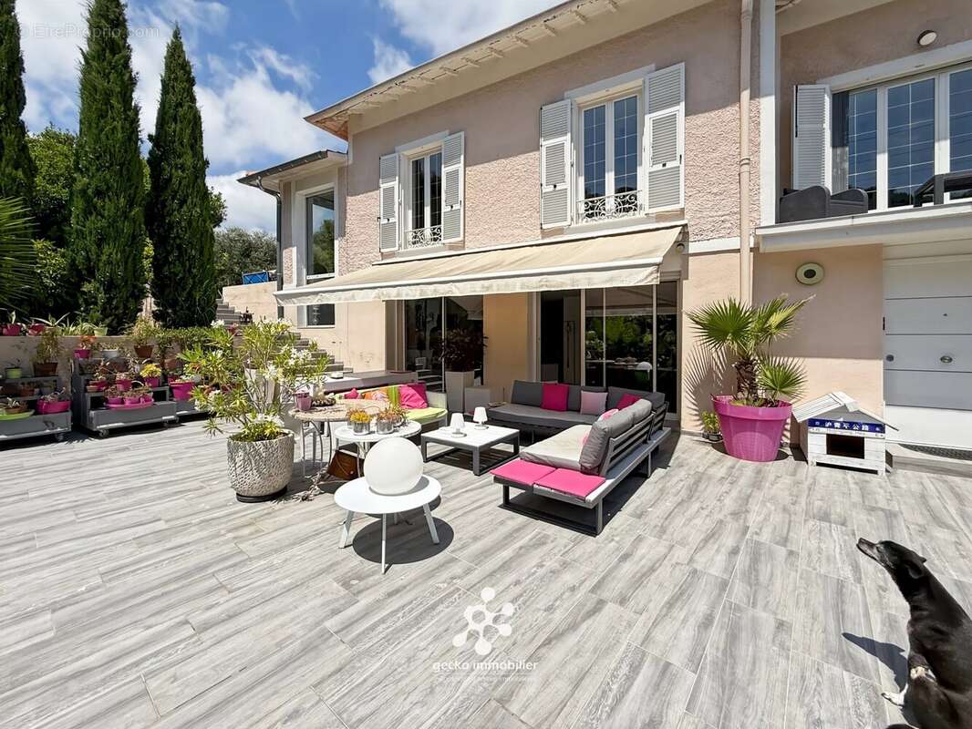 Nice – maison mitoyenne avec piscine - photo 4