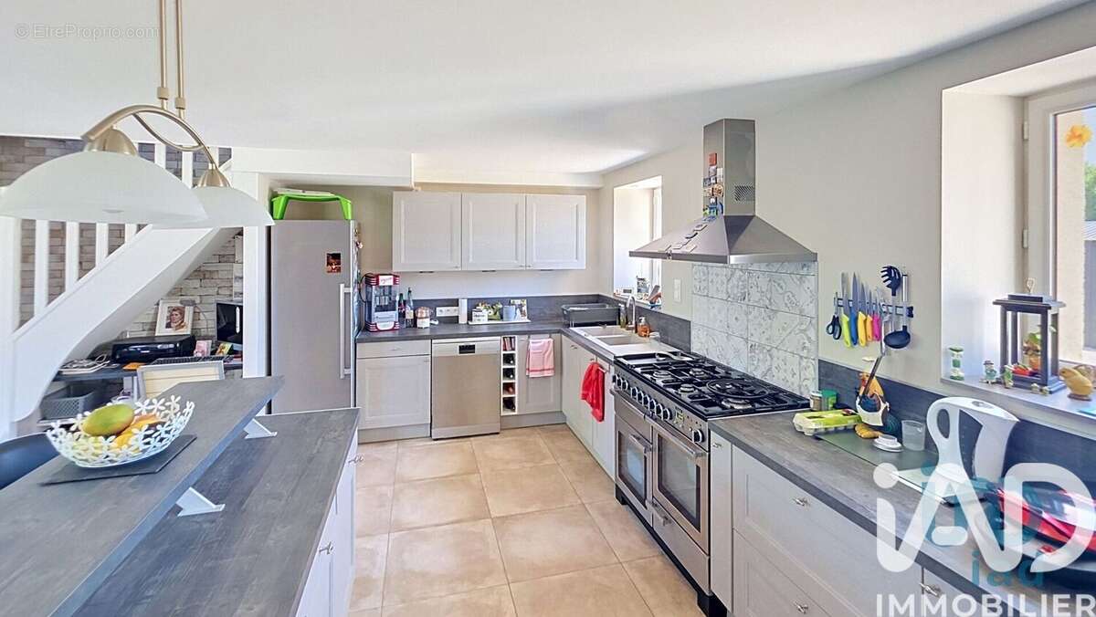 Maison 173 m² à Bagneux  - photo 4
