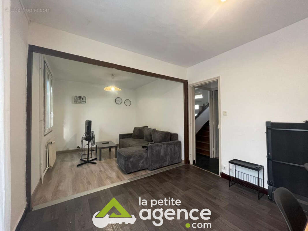 Maison 72 m2 quartier Gionne - photo 8