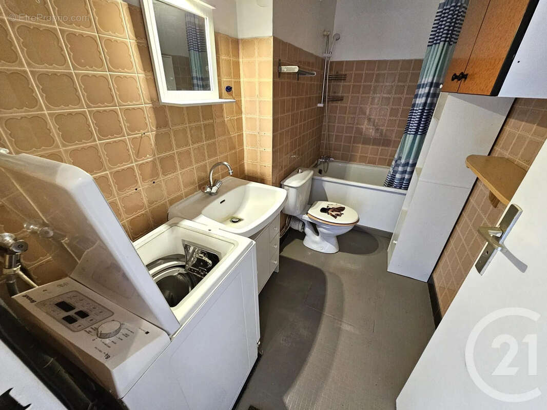Appartement à SAINT-MAUR-DES-FOSSES