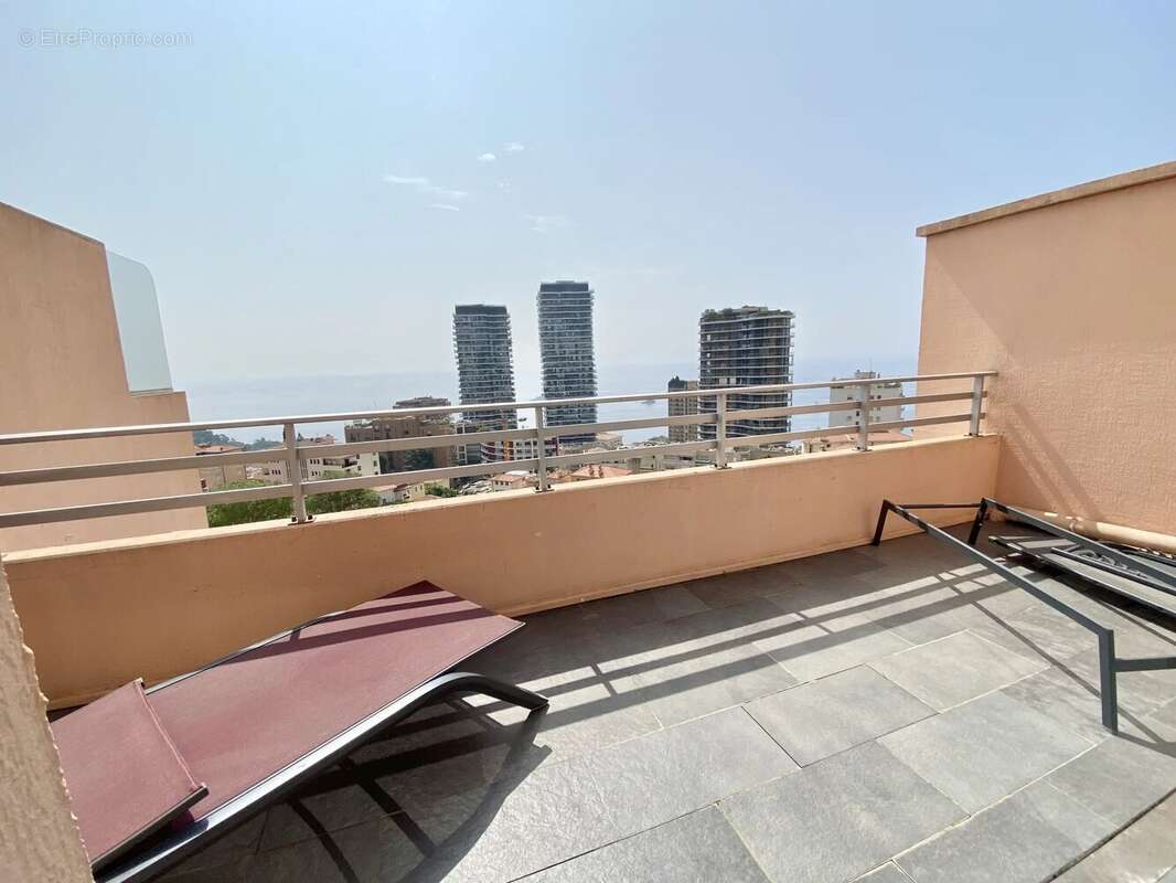 Appartement à BEAUSOLEIL