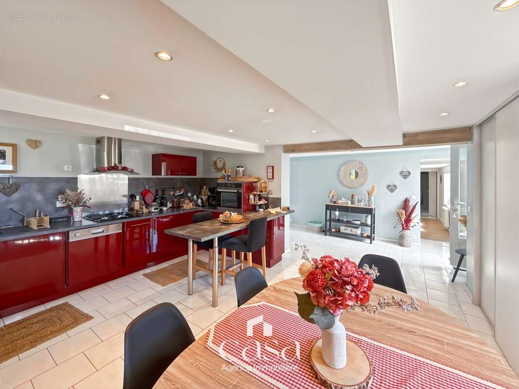 Maison à LA HOGUETTE