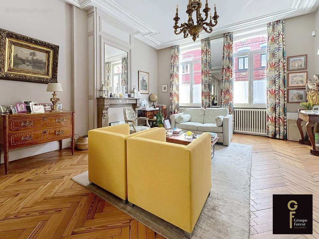 Maison à LA MADELEINE