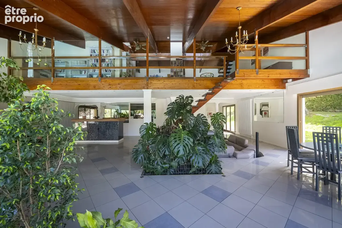 Bougival (78) - Maison de prestige avec piscine - photo 9