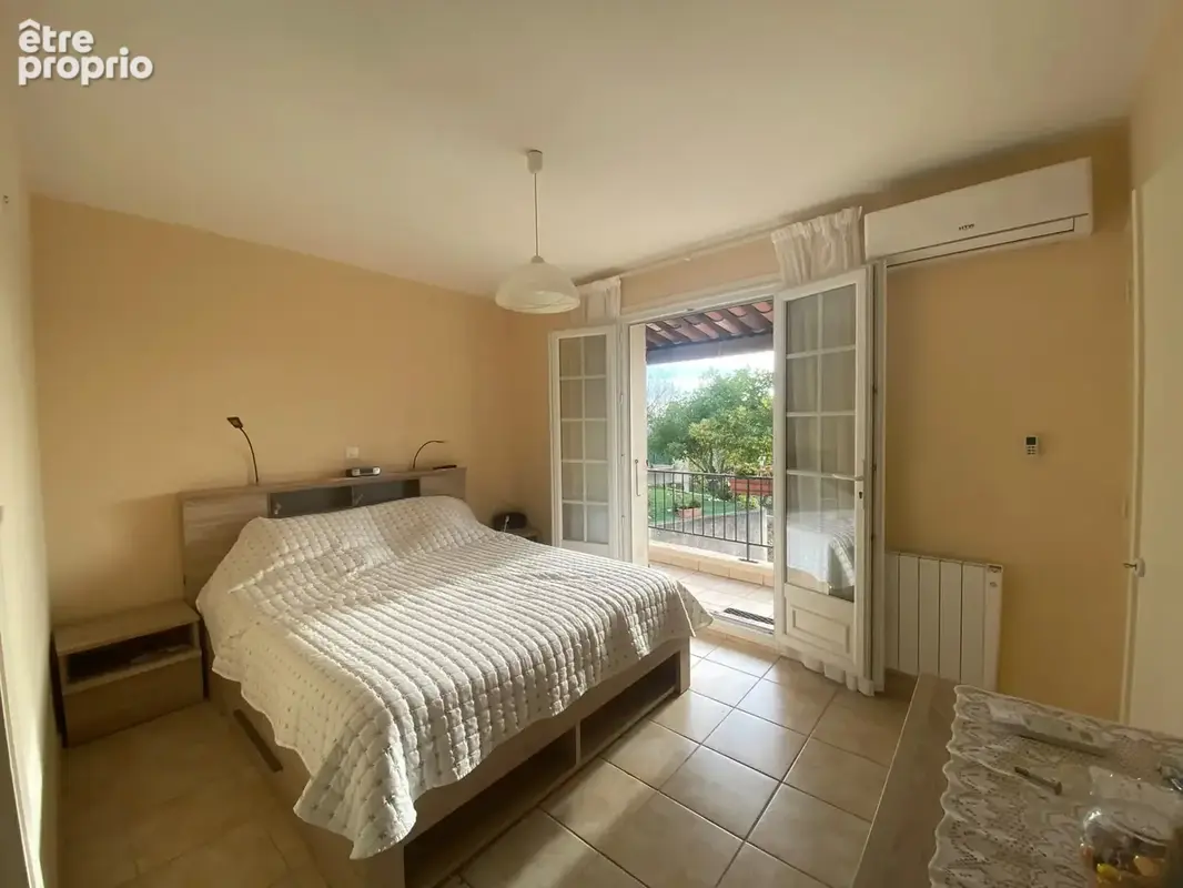 Draguignan : Maison 160 m2 , terrain 2.600 m2 - photo 12
