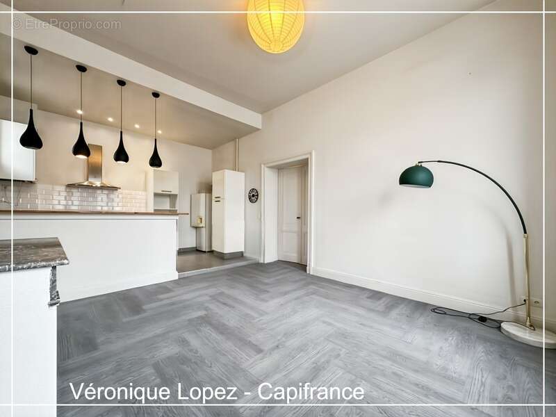 Agen, cœur de ville, appartement de charme T3 avec terrasse et parking - photo 2