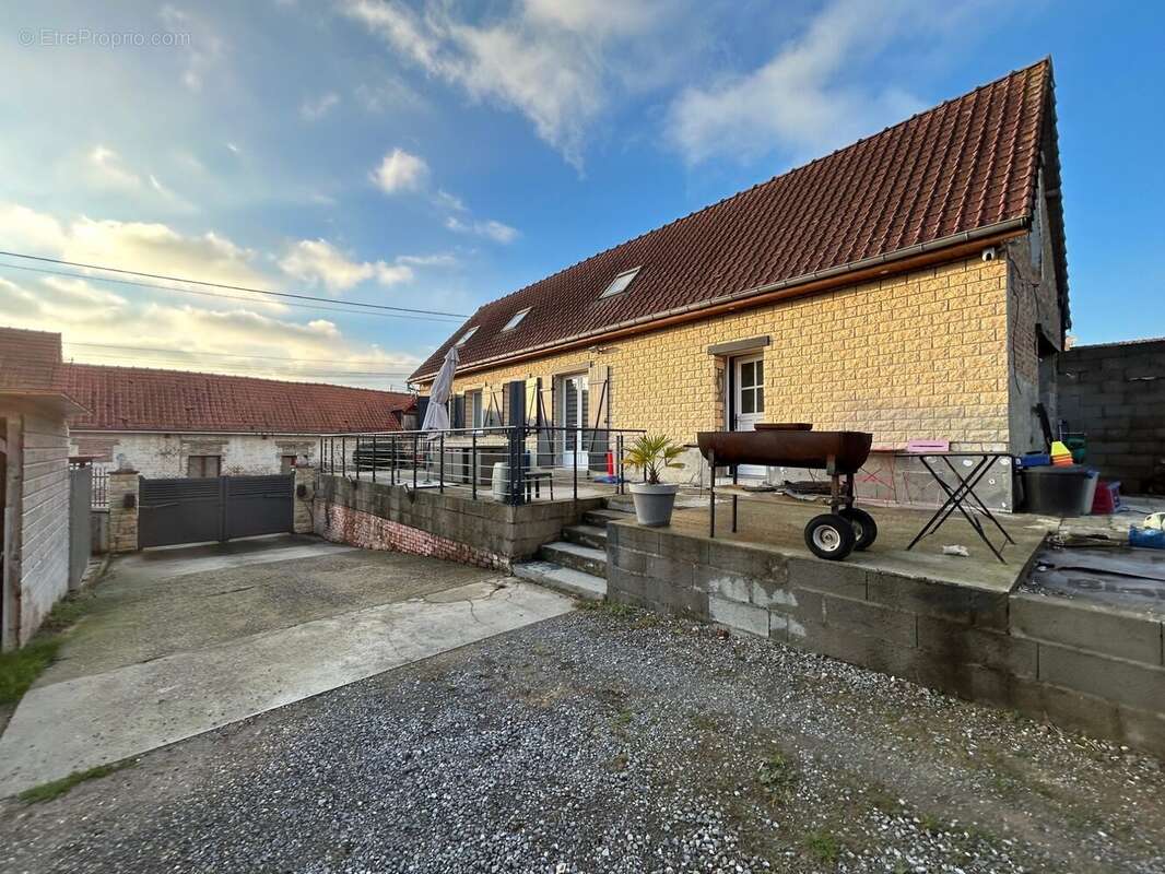 Maison à AGENVILLERS