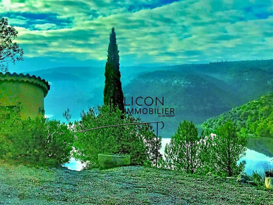 Maison à ESPARRON-DE-VERDON