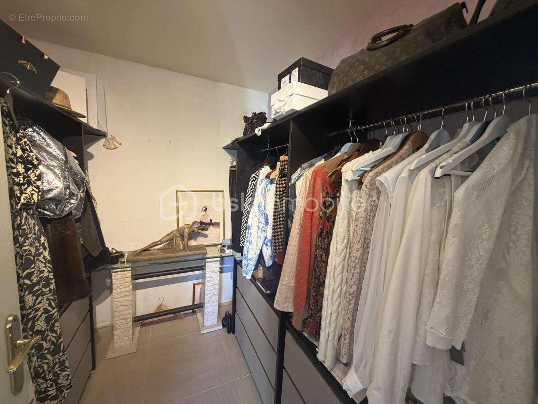 Maison à MAGNY-LE-HONGRE