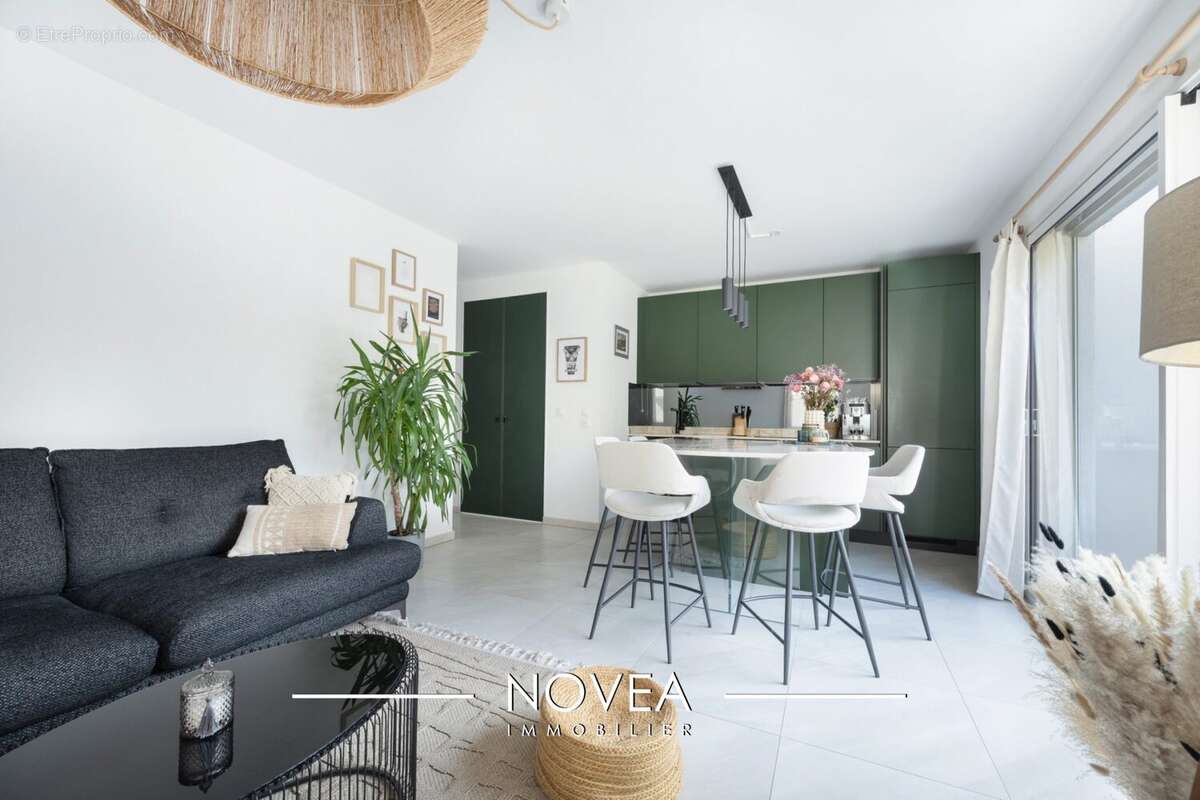 Appartement à SAINT-CYR-AU-MONT-D'OR