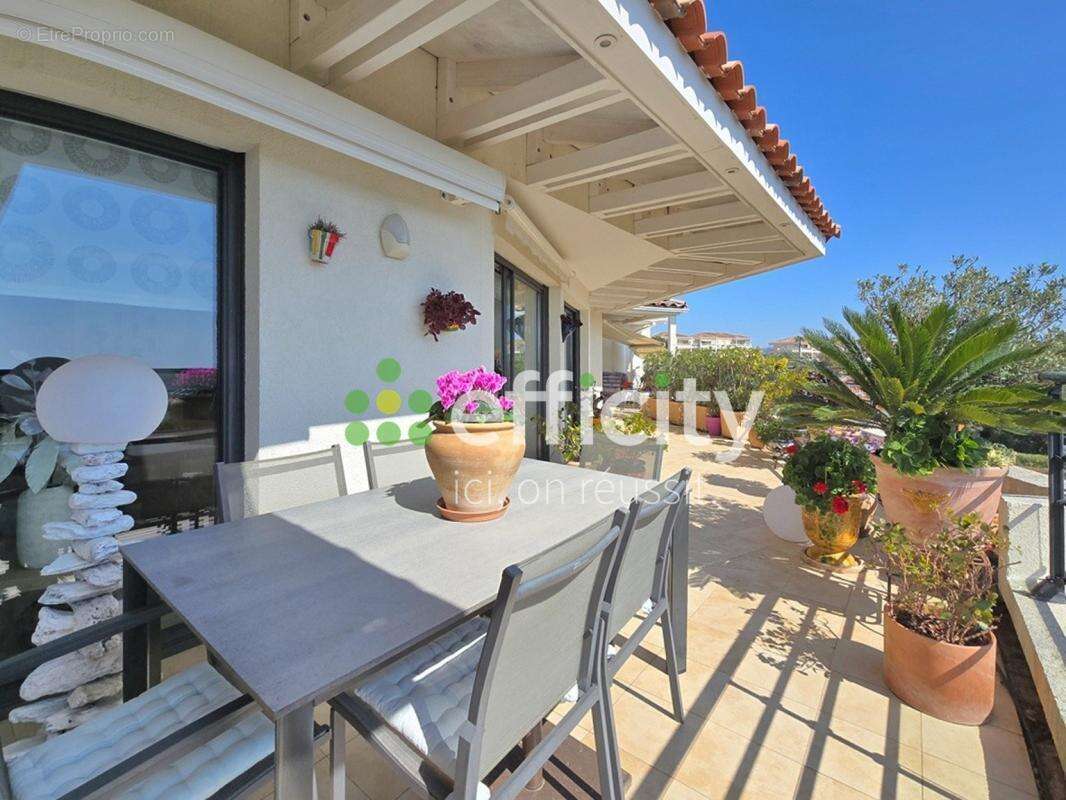 Appartement à SAINT-RAPHAEL