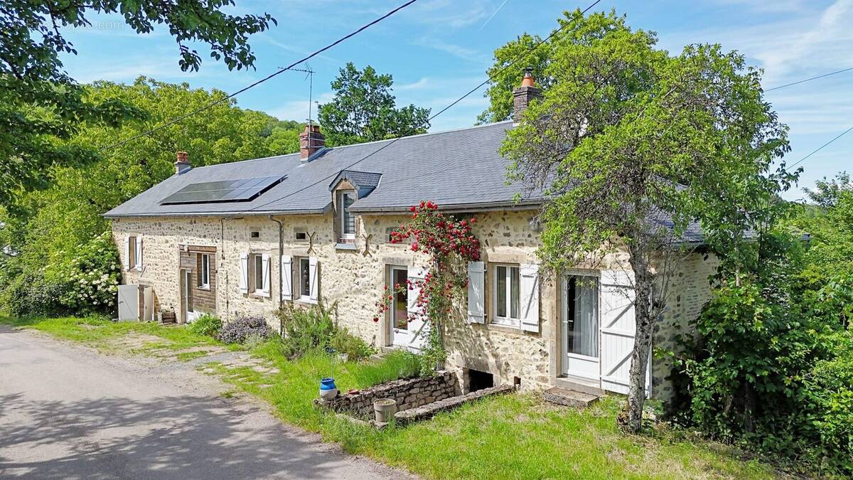 Maison à VILLAPOURCON