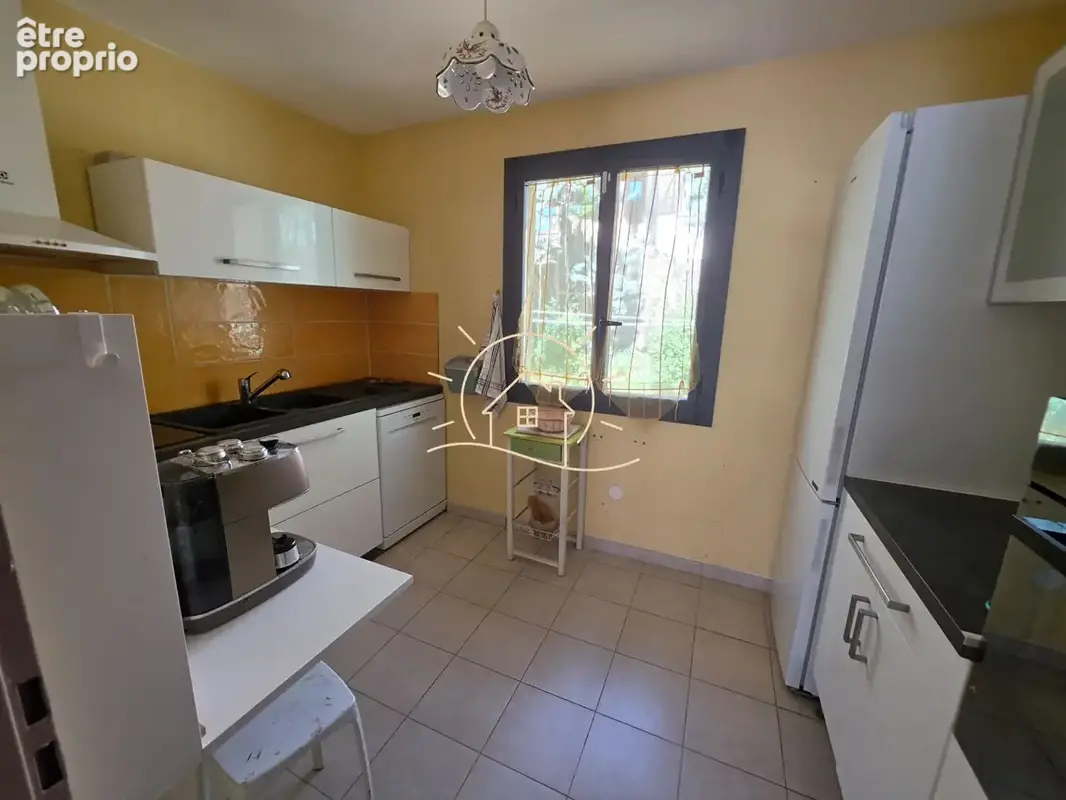 Maison de plain-pied avec studio indépendant sur LABLACHERE - photo 4