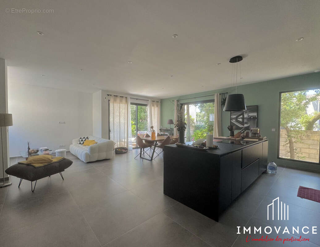 Maison à SAINT-MATHIEU-DE-TREVIERS