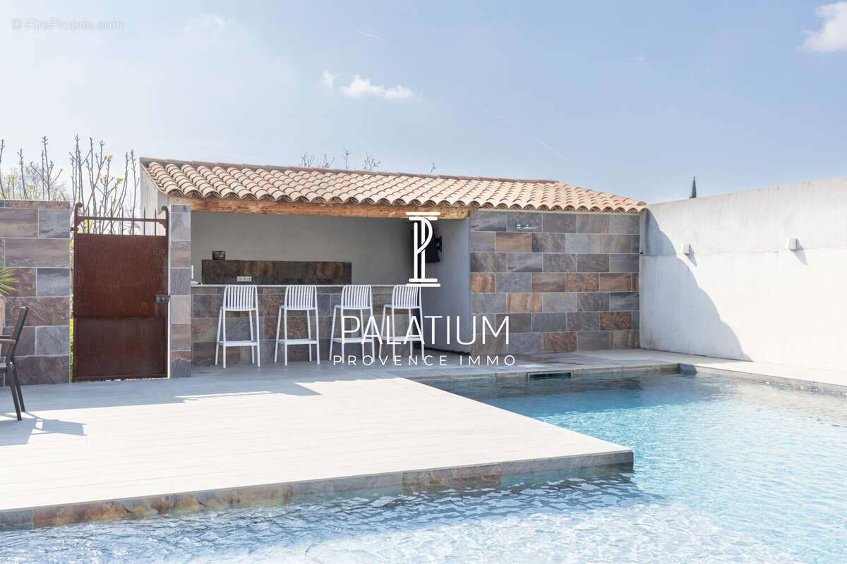Maison à SALON-DE-PROVENCE