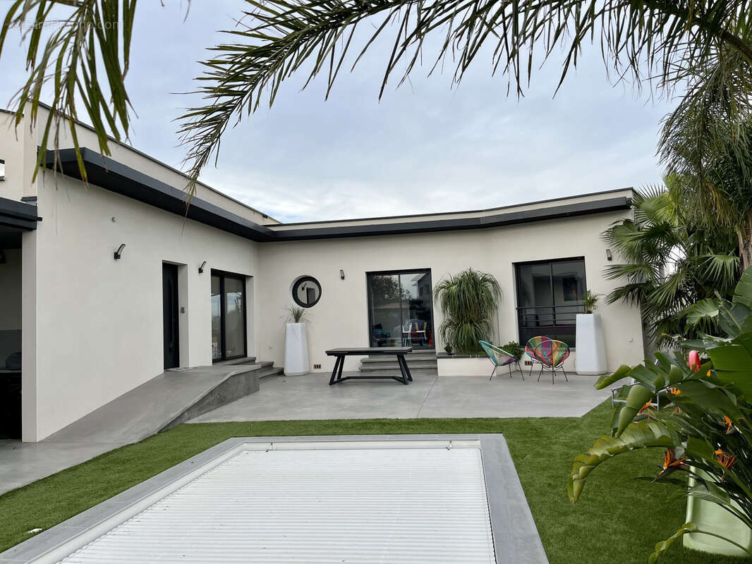 Maison à BOMPAS