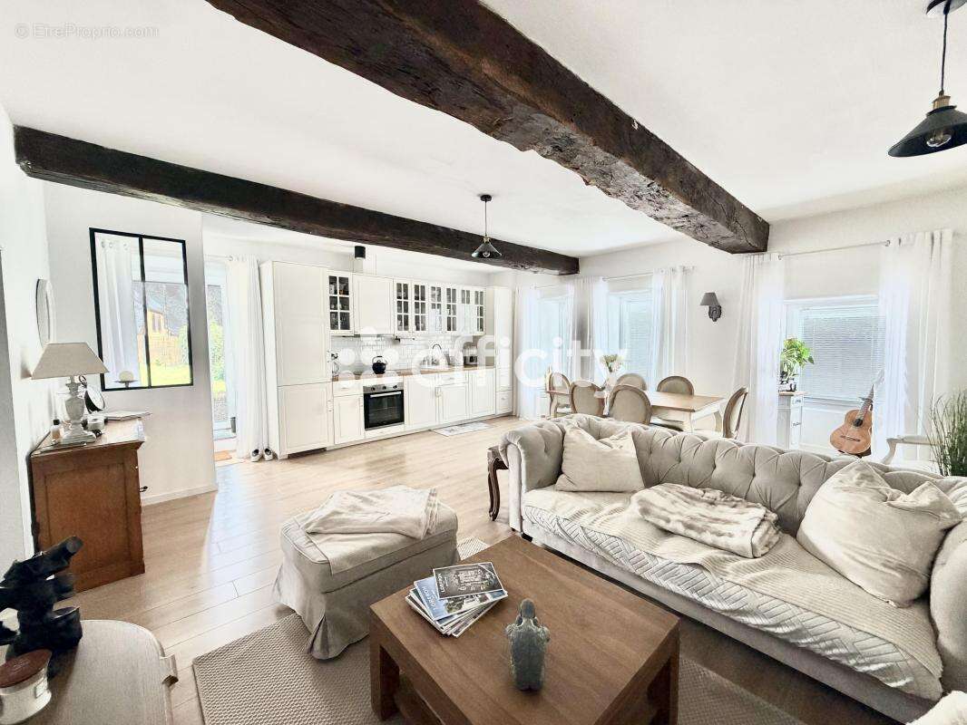 Maison à MARTIGNE-FERCHAUD