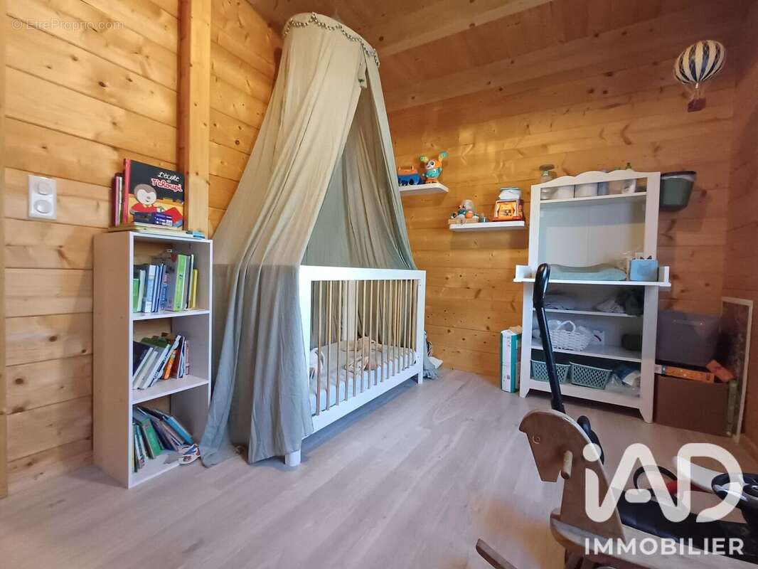 Maison 92 m² à Bourgnac  - photo 8