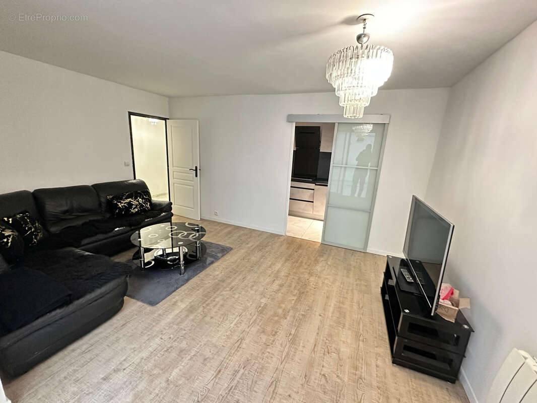 Appartement à RIS-ORANGIS