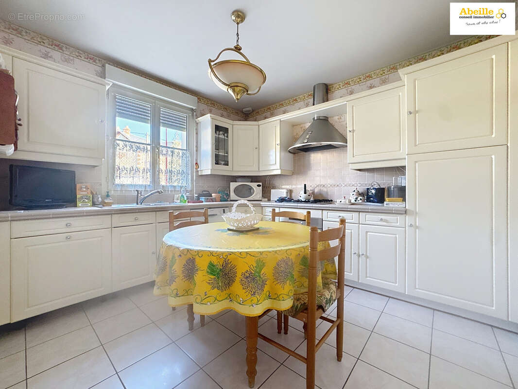 Appartement à DOURDAN